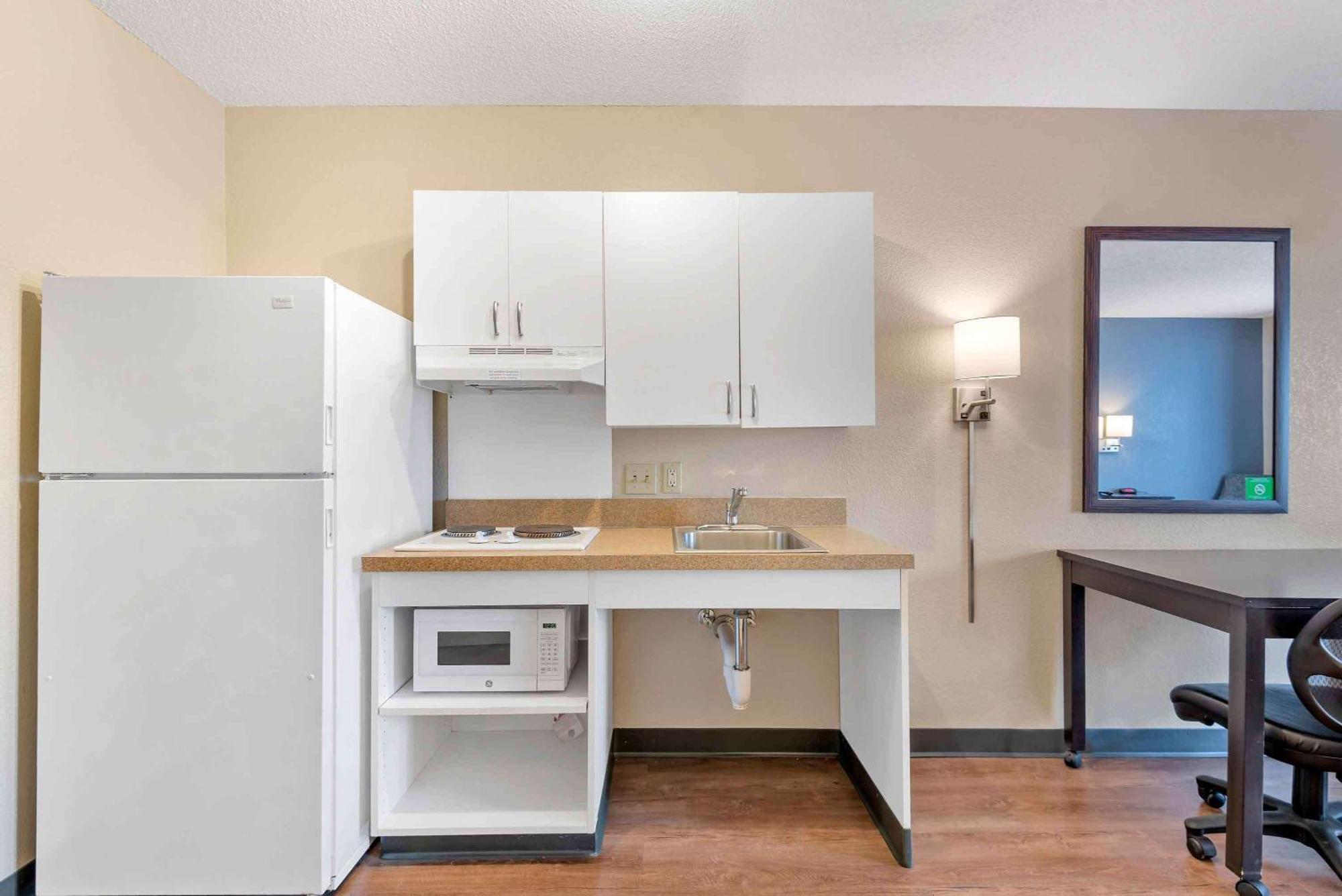 Extended Stay America Premier Suites - Tampa - Fairgrounds - Casino Mango Dış mekan fotoğraf